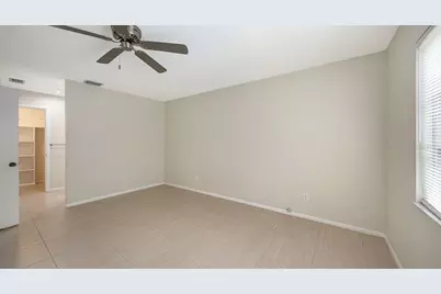 2121 Pueblo Circle #V6, Sarasota, FL 34231 - Photo 21