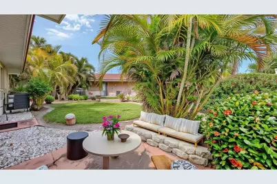 2121 Pueblo Circle #V6, Sarasota, FL 34231 - Photo 37