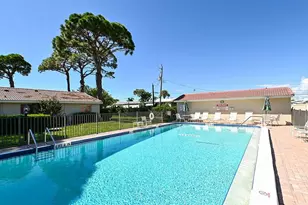 2121 Pueblo Cir, Sarasota, FL 34231 - Photo 41