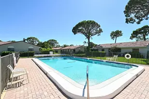 2121 Pueblo Cir, Sarasota, FL 34231 - Photo 43