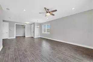 111 Ibiza Loop, Venice, FL 34292 - Photo 7