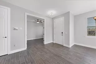 111 Ibiza Loop, Venice, FL 34292 - Photo 17