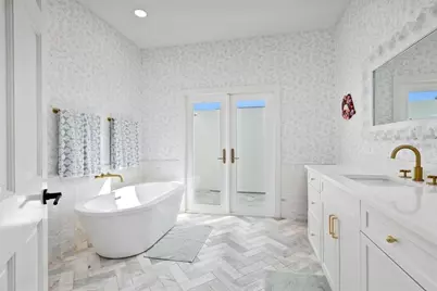 4104 Las Palmas Way, Sarasota, FL 34238 - Photo 13