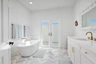 4104 Las Palmas Way, Sarasota, FL 34238 - Photo 13