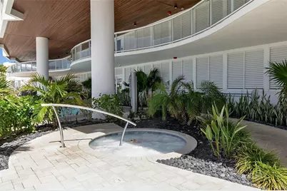 1035 Seaside Drive #308, Sarasota, FL 34242 - Photo 9