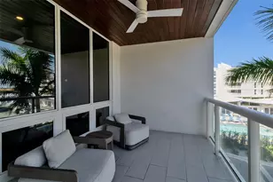 1035 Seaside Dr, Sarasota, FL 34242 - Photo 31