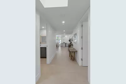 1035 Seaside Drive #308, Sarasota, FL 34242 - Photo 15
