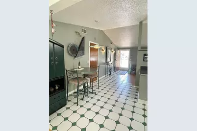 6944 Larchmont Ave, New Port Richey, FL 34653 - Photo 5