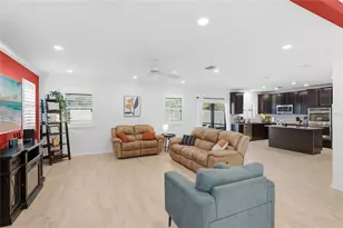 4018 Lindever Ln, Palmetto, FL 34221 - Photo 9