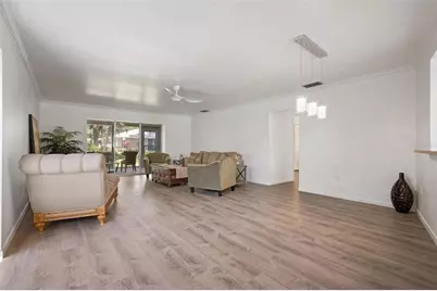 4212 Center Gate Lane #2, Sarasota, FL 34233 - Photo 3