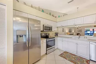 4338 Madeira Ct, Sarasota, FL 34233 - Photo 15