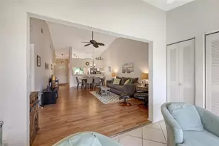 4338 Madeira Ct, Sarasota, FL 34233 - Photo 13