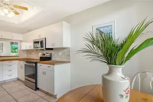 8755 Olde Hickory Ave, Sarasota, FL 34238 - Photo 21