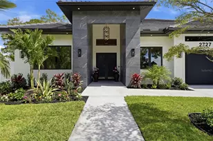 2727 Waldemere St, Sarasota, FL 34239 - Photo 1