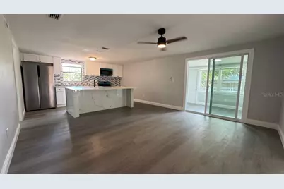 1051 Cr 464, Lake Panasoffkee, FL 33538 - Photo 5