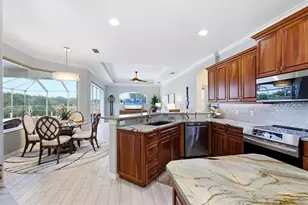 127 Park Trace Blvd, Osprey, FL 34229 - Photo 17