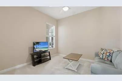 5614 Octonia Place, Sarasota, FL 34238 - Photo 9