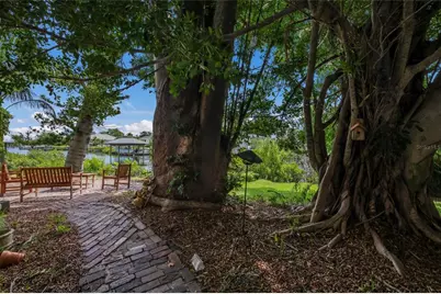 719 58th Street NW, Bradenton, FL 34209 - Photo 29