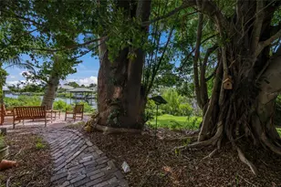 719 58th St NW, Bradenton, FL 34209 - Photo 29