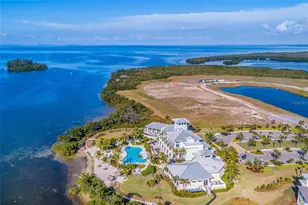 258 Sapphire Lake Dr, Bradenton, FL 34209 - Photo 45