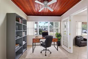 6014 Border Ln, Sarasota, FL 34231 - Photo 13