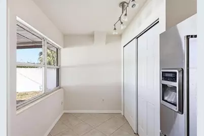6014 Border Lane, Sarasota, FL 34231 - Photo 15