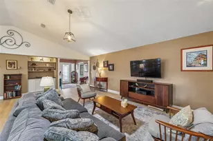 3757 Countryside Rd, Sarasota, FL 34233 - Photo 7