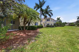 329 Cape Harbour Loop, Bradenton, FL 34212 - Photo 35