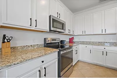 17006 Vardon Terrace #401, Bradenton, FL 34211 - Photo 7