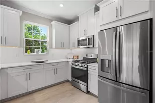 10429 Morning Mist Ln, Sarasota, FL 34241 - Photo 17