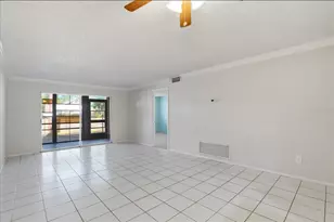 3700 S Osprey Ave, Sarasota, FL 34239 - Photo 7