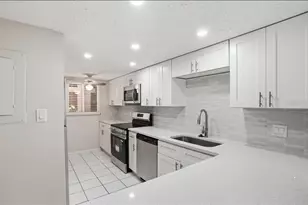 3700 S Osprey Ave, Sarasota, FL 34239 - Photo 11