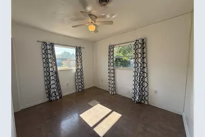 915 14th Street E, Bradenton, FL 34208 - Photo 23
