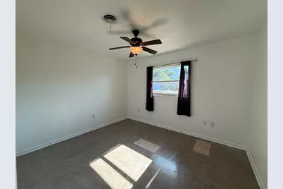 915 14th Street E, Bradenton, FL 34208 - Photo 19