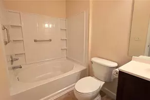 4802 51st Street W, Bradenton, FL 34210 - Photo 11