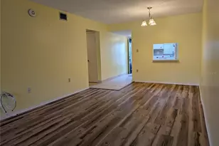 4111 Heron Way, Bradenton, FL 34205 - Photo 5