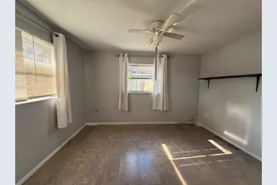 2402 9th Street E, Bradenton, FL 34208 - Photo 13