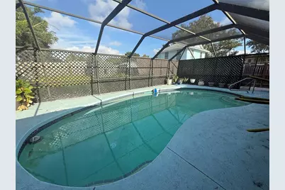 2402 9th Street E, Bradenton, FL 34208 - Photo 19