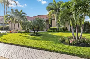 3724 71st Terrace E, Sarasota, FL 34243 - Photo 3