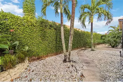 3724 71st Terrace E, Sarasota, FL 34243 - Photo 39