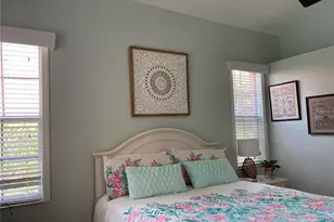 3724 71st Terrace E, Sarasota, FL 34243 - Photo 19