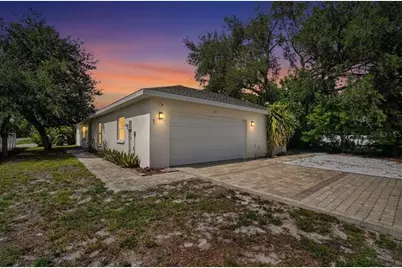 2011 Outer Drive #1, Sarasota, FL 34231 - Photo 1