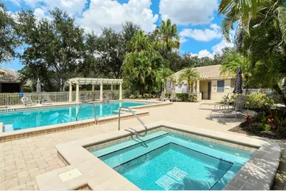 6609 Pebble Beach Way, Lakewood Ranch, FL 34202 - Photo 47