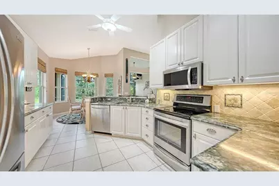 6609 Pebble Beach Way, Lakewood Ranch, FL 34202 - Photo 15