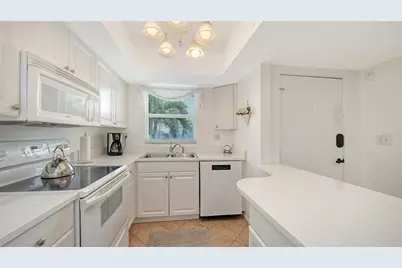 9200 Midnight Pass Road #25, Sarasota, FL 34242 - Photo 21