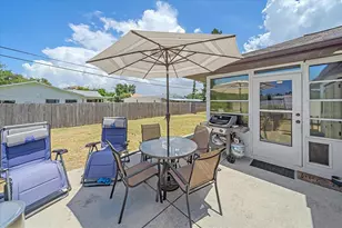1488 Jupiter Rd, Venice, FL 34293 - Photo 17