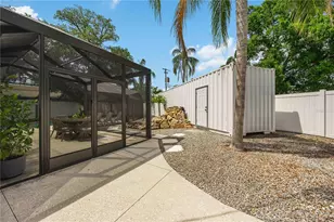 4014 Radnor Pl, Sarasota, FL 34233 - Photo 69