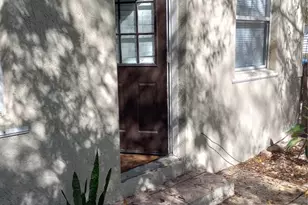 3419 Old Bradenton Rd, Sarasota, FL 34234 - Photo 7