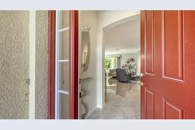 2858 Oriole Drive, Sarasota, FL 34243 - Photo 3