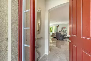 2858 Oriole Dr, Sarasota, FL 34243 - Photo 3